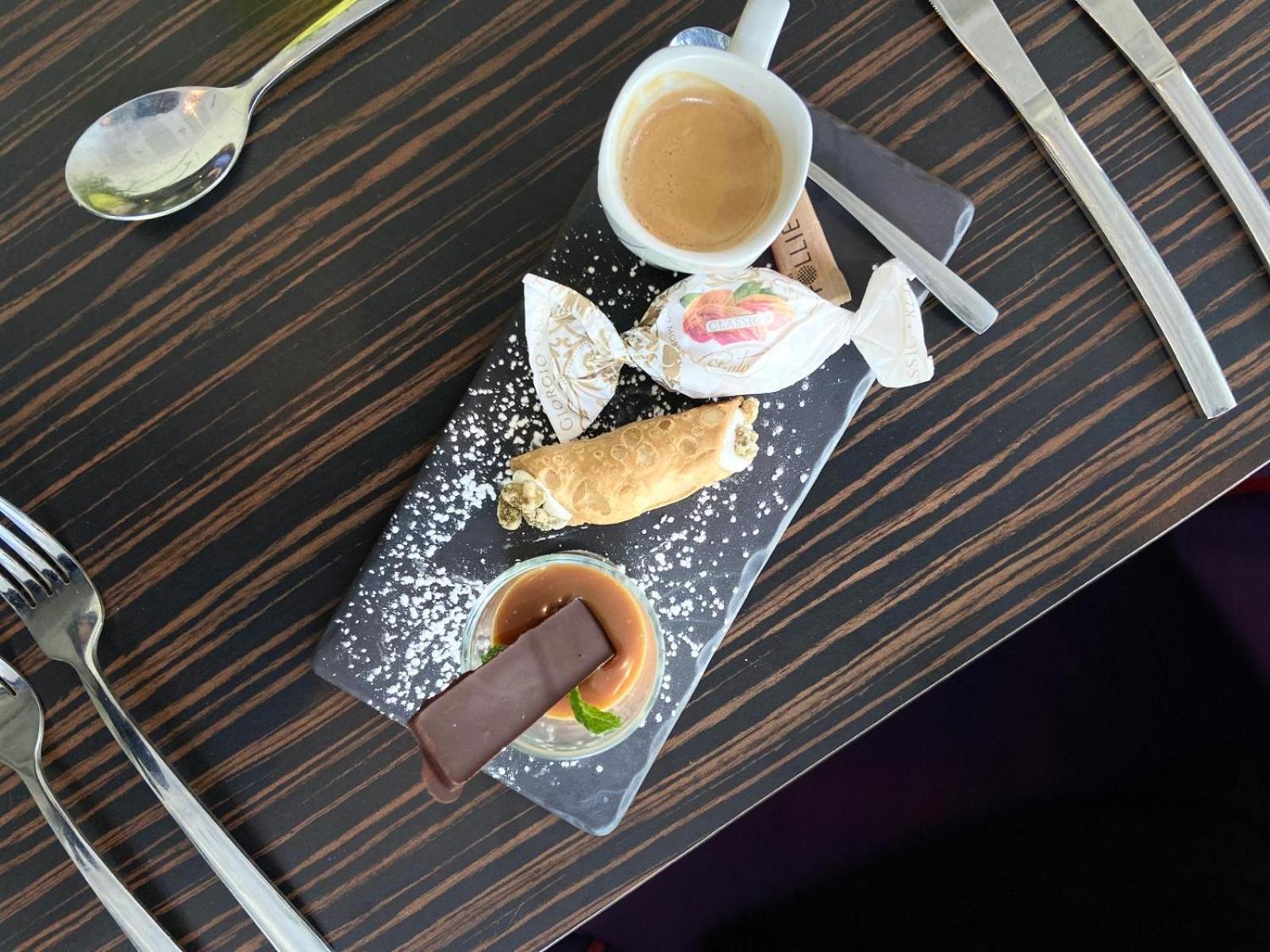 Radisson Blu Hotel, Montpellier Zewnętrze zdjęcie
